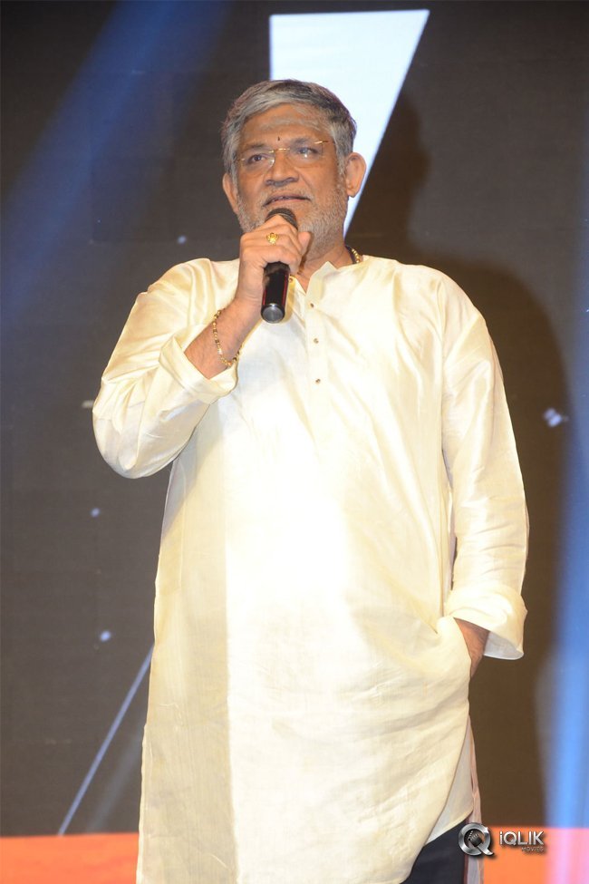 Sammohanam-Movie-Pre-Release-Event